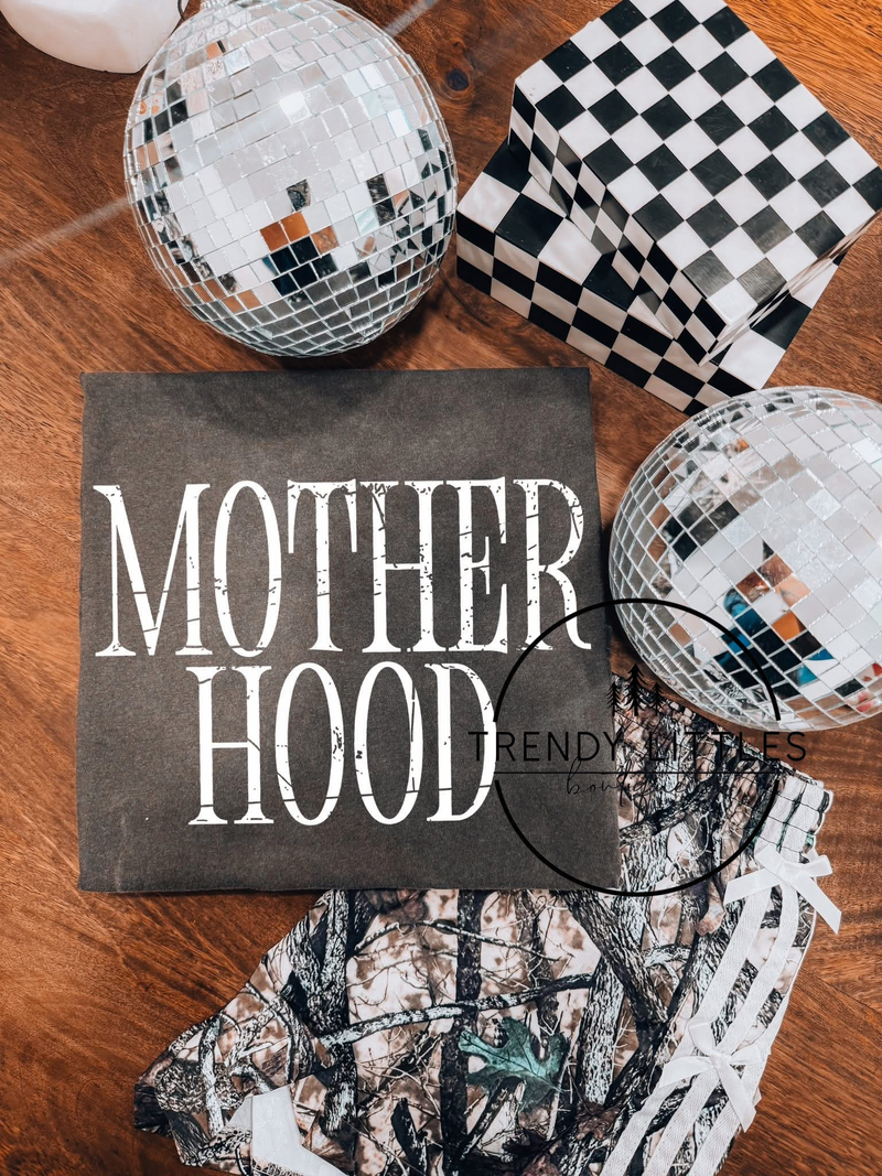 Grungy Mama Graphic Tee Preorder