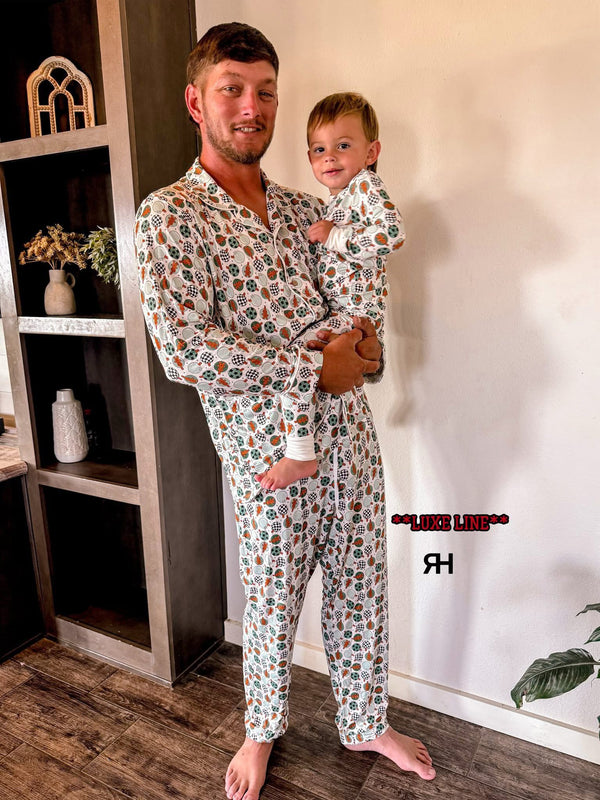 MATCHING FAMILY PJ’s CHRISTMAS PREORDER ADULT JOGGER SET