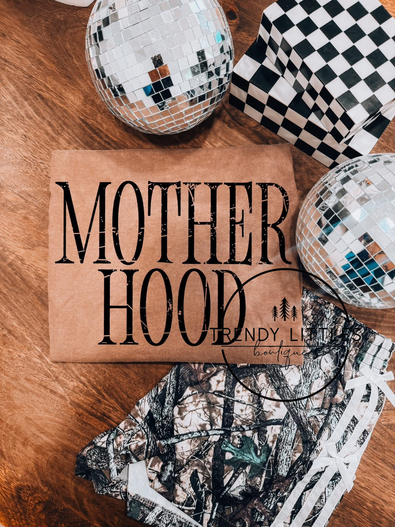 Grungy Mama Graphic Tee Preorder