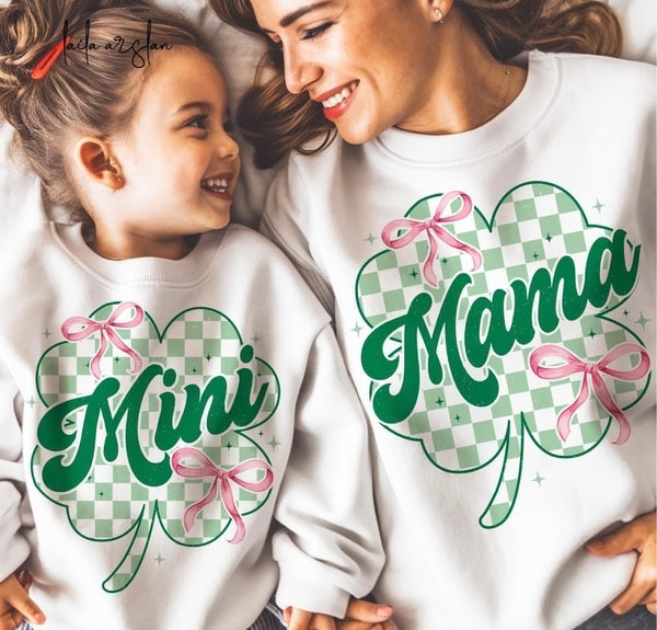 Wavy Checker Mama Shamrock Crewneck