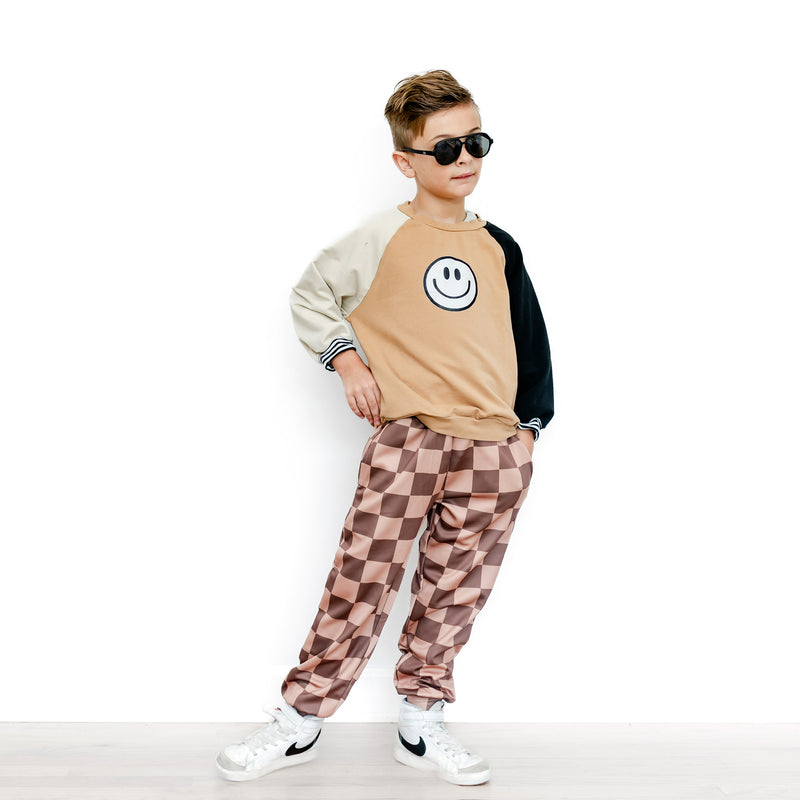 Mocha Checker Joggers