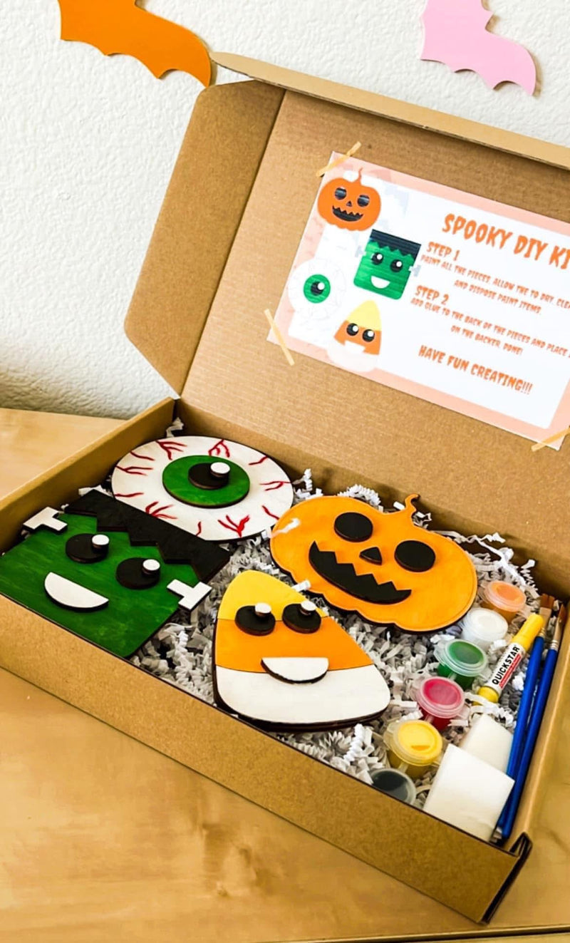 DIY HOLIDAY CRAFT KITS