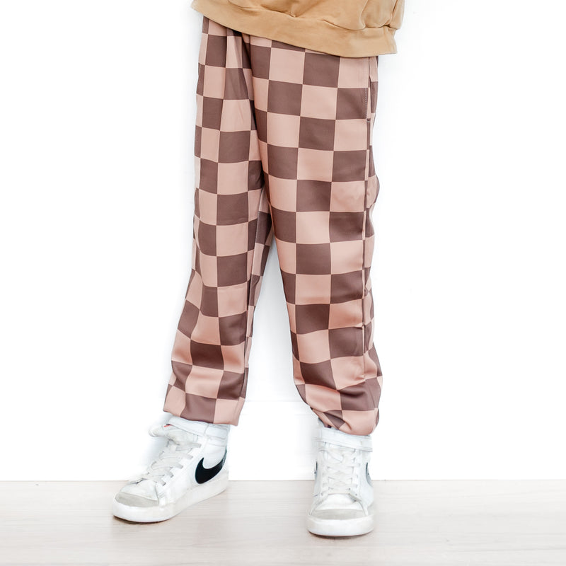 Mocha Checker Joggers