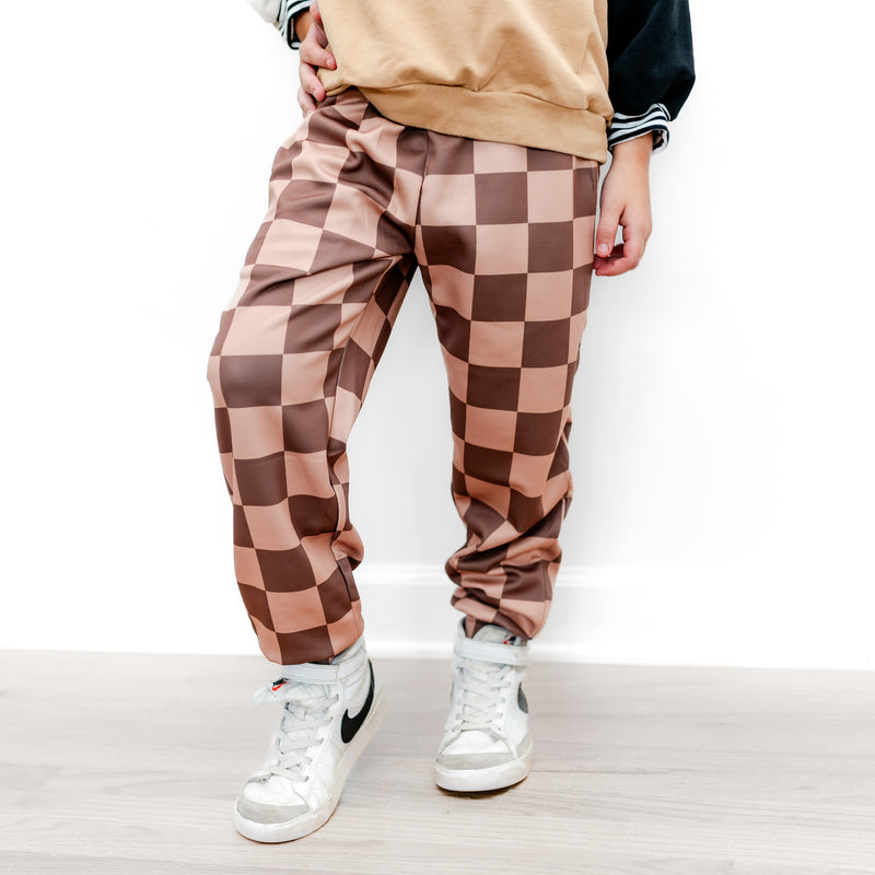 Mocha Checker Joggers