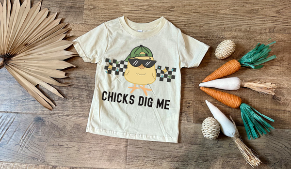 Chicks Dig Me Graphic T